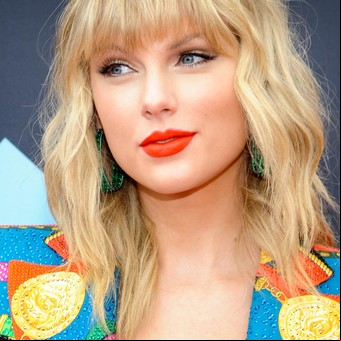 Taylor Swift sorprende y enamora con la sencillez de "Folklore"