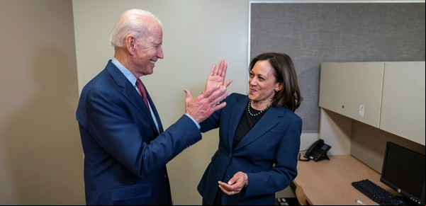 Quién es Kamala Harris, la compañera de fórmula de Joe Biden