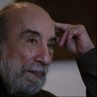 Raúl Zurita, el poeta que sabe decir
