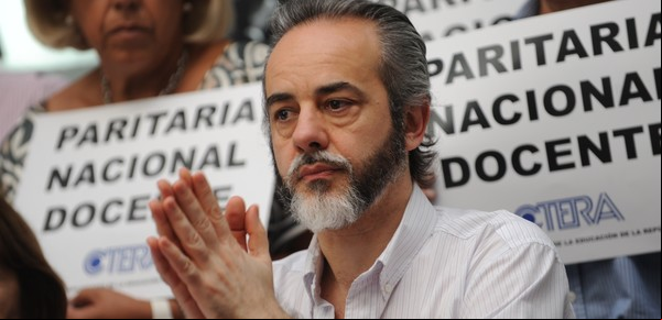 Los docentes que temen al covid... y al calor