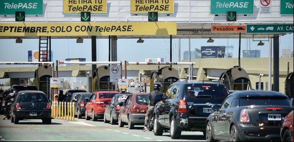 Por las subas de peajes, llegar a la Ciudad en auto puede costar hasta $ 12.600 por mes