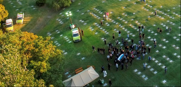 En el cementerio de Diego Maradona hay más controles y los familiares de difuntos deben sacar turno para entrar