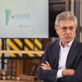 El empresario Hugo Sigman salió a despegarse del fracaso de la negociación del Gobierno con Pfizer