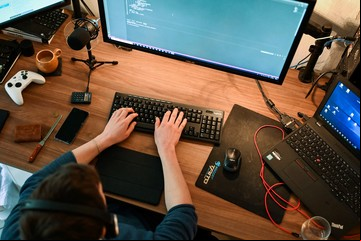 Aprender a programar gratis: lanzan cursos para acceder a trabajos que pagan $ 270.000 al mes