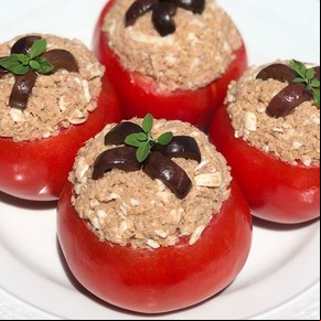 Tomates rellenos con quinoa