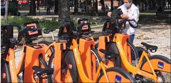 Vuelta clases y un dato que sorprendió: los viajes en bici crecieron más que en colectivos y subtes
