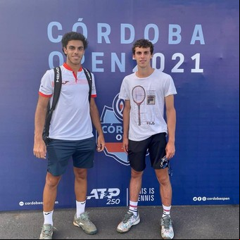 Los Cerúndolo son los primeros hermanos en llegar a octavos de un mismo ATP