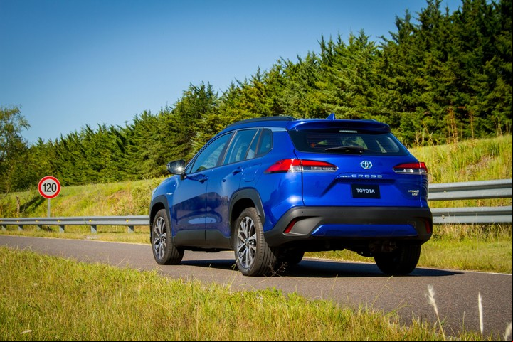 Toyota Corolla Cross. Fue el segundo modelo más patentado entre los híbridos, detrás del Corolla sedán.