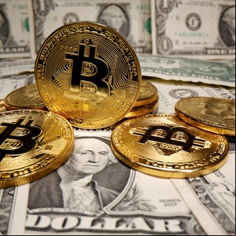Cómo invertir dólares en "plazos fijos" cripto y ganar 20 veces más que en el banco