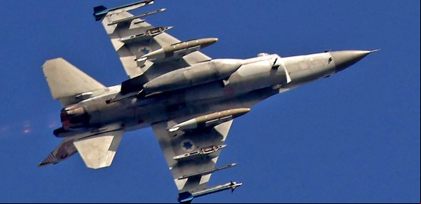 Pese al bloqueo de Gran Bretaña por Malvinas, EE.UU. aprobó la venta de misiles y bombas guiadas para los F-16 