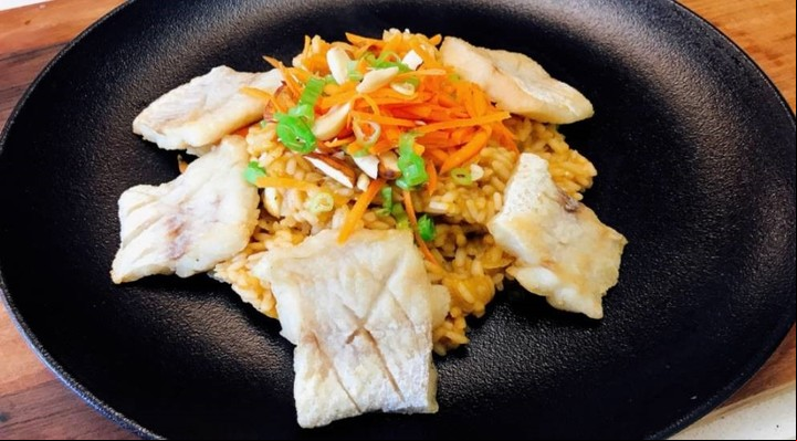 Risotto con pescado frito. Foto_: Telam