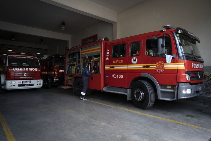 Bomberos Voluntarios de la ciudad de Villa Ballester, en el distrito de San Martín. Foto: archivo.