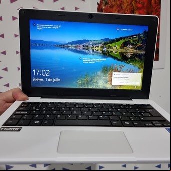 De Tierra del Fuego al país: todo sobre las nuevas netbooks que el Gobierno dará a estudiantes secundarios
