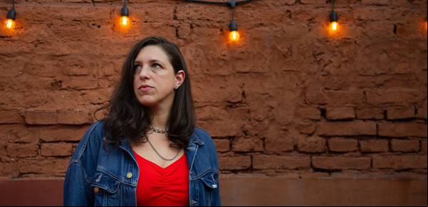 Ariana Harwicz: racismo, pedofilia y la maternidad como un estado salvaje