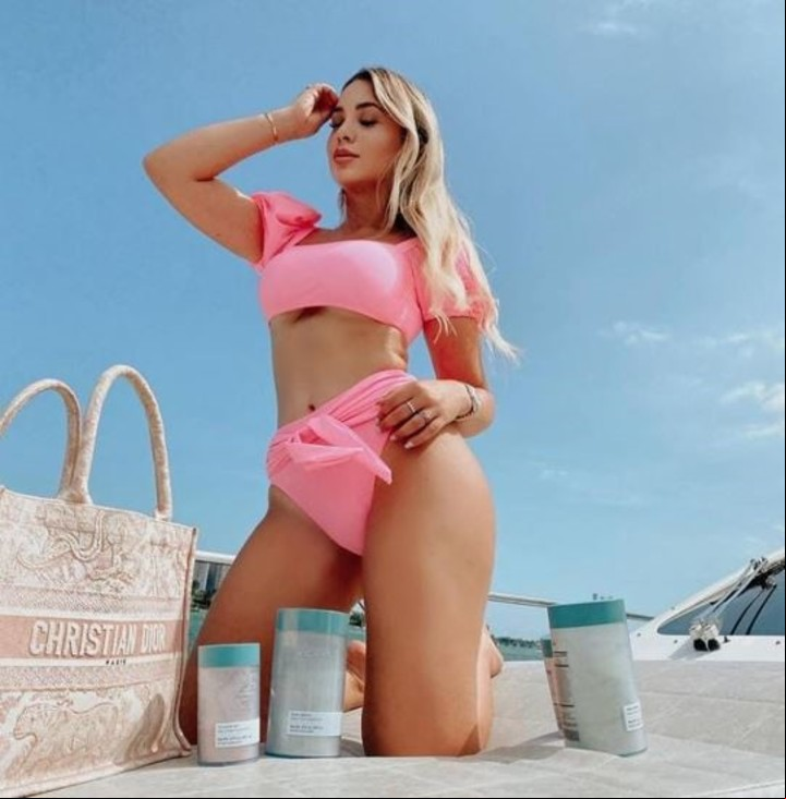 Modelo en las redes, Isabel Sánchez luce su belleza para sus 40.000 seguidores.