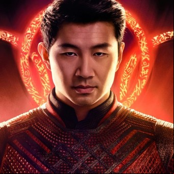 De contador fracasado a estrella de Hollywood: la superadora historia de Simu Liu, el actor de Shang-Chi