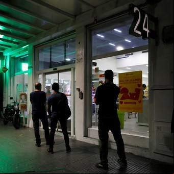 Las nuevas formas de comprar remedios sin hacer fila en la farmacia: cómo aprovecharlas