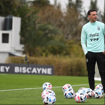 Selección Argentina: ante las bajas del plantel, Scaloni debe recalcular en el armado del equipo para recibir a Bolivia