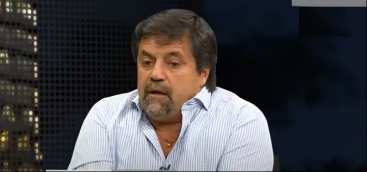 Caruso Lombardi, al frente contra Beligoy.
