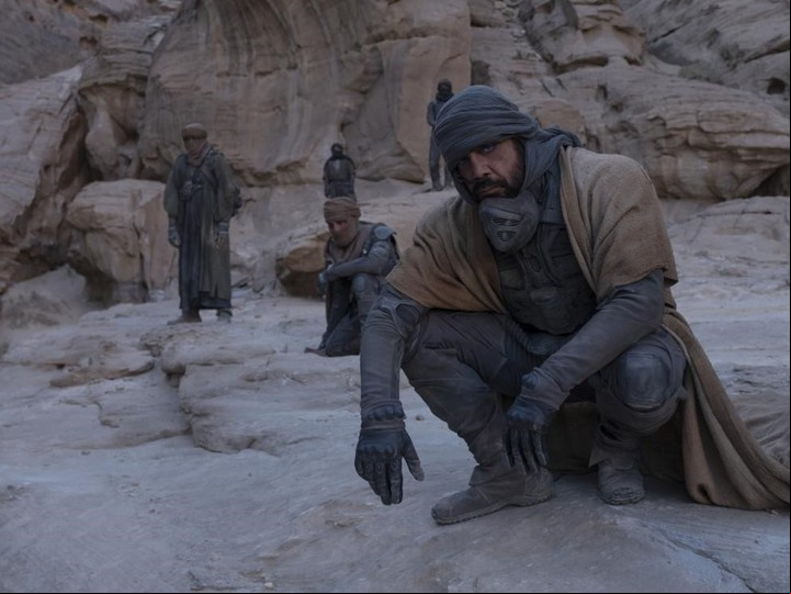 Javier Bardem es uno de los líderes de los Fremens, los habitantes de ojos celestes del planeta Arrakis. Foto WB