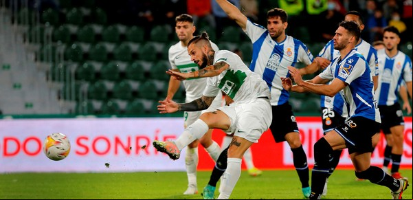 Boca y una excelente señal que llegó desde España: Darío Benedetto no fue ni al banco en Elche