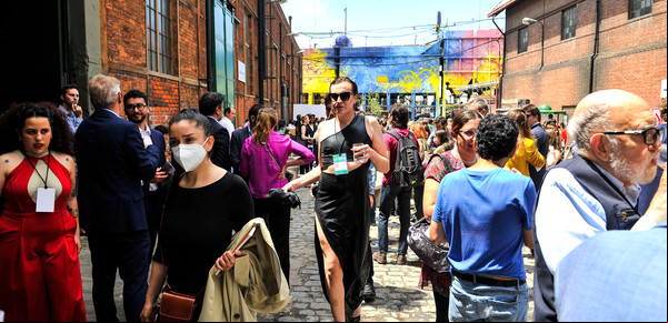 Inauguró una arteBA de festejo, en la ribera de La Boca