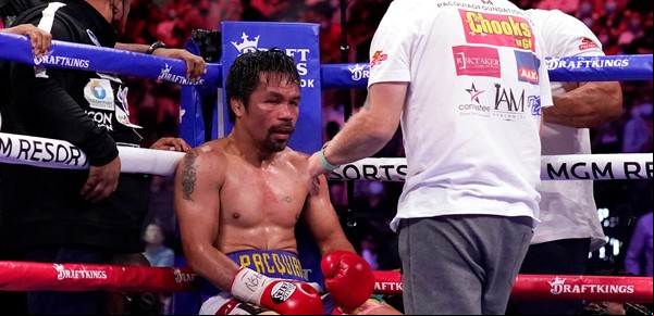 Manny Pacquiao y una apuesta de enorme riesgo para su imagen y su salud: volver a boxear tras casi cuatro años y hacerlo en una pelea por el título mundial