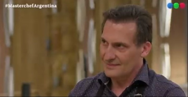 Paulo Kablan se salvó de quedar afuera de "MasterChef Celebrity". Captura TV.