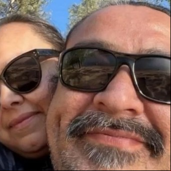 Antivacunas llevaban 25 años de casados y mueren por COVID el mismo día