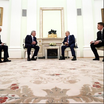 El Gobierno adoptó una postura endurecida frente a Rusia con el foco en el FMI y EE.UU.