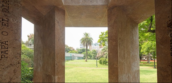 Gabriela Mistral, Pablo Neruda y Nicanor Parra tendrán su homenaje "en cuatro dimensiones"