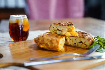 Tortilla de papas: las claves y las recetas para que salga perfecta