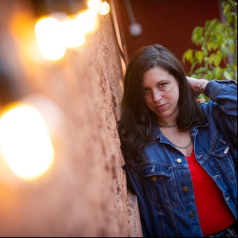 Ariana Harwicz: "Las novelas tienen que seguir siendo peligrosas, y que sigan molestando es un buen signo"
