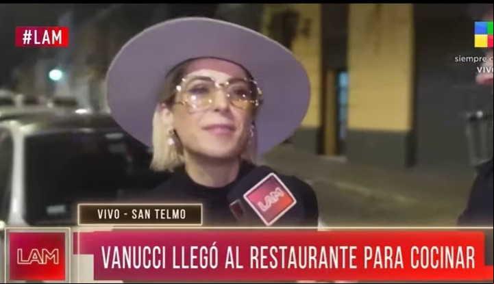 Victoria Vannucci está de visita en Buenos Aires, donde cocinó en un restaurante de San Telmo. Captura TV.