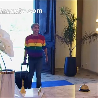 Nico Maiques entró a "El hotel de los famosos" en reemplazo de Leo García y arrancó a los picos con todos