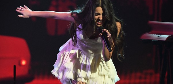 Olivia Rodrigo al Lollapalooza 2025: la estrella pop que en su primer disco se gastó dos millones de dólares en pagarle a Taylor Swift