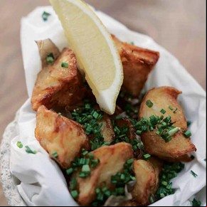 Papas rotas fritas