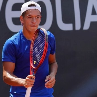 Roland Garros, día 2: Báez fue pura solidez, Cachín se dio el gusto de su vida y arrasaron Nadal y Djokovic