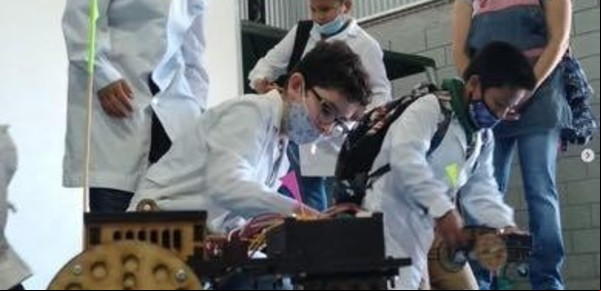 Desde robots hasta una casa donde todo se maneja con el celular, en una expo educativa del GBA