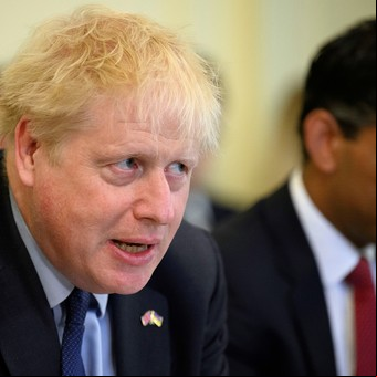Boris Johnson quedó "herido de muerte" y ahora enfrenta nuevas presiones para que renuncie