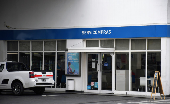 La estación de servicio YPF donde estuvo por última vez "El Pájaro" Cantero antes ser asesinado en la puerta del boliche Infinity Night. Foto: JUAN JOSE GARCIA