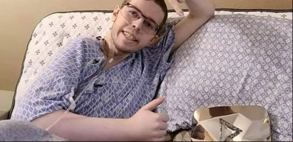 Quién era Technoblade, el youtuber que murió a los 23 años y era una celebridad de Minecraft