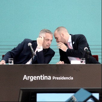 Martín Guzmán dijo que Alberto Fernández hizo de la cuarentena una bandera política: "Fue más larga de lo que debió haber sido"