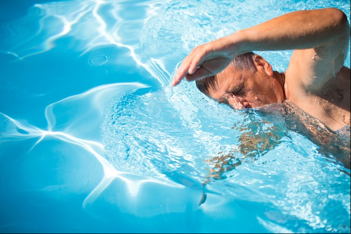 La precisión que requieren las brazadas también implica "entrenamiento" para el cerebro . Foto Shutterstock.