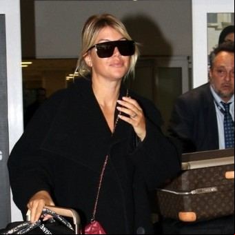 Wanda Nara regresó a la Argentina: a qué vino esta vez y la complicación que tuvo el avión con el aterrizaje