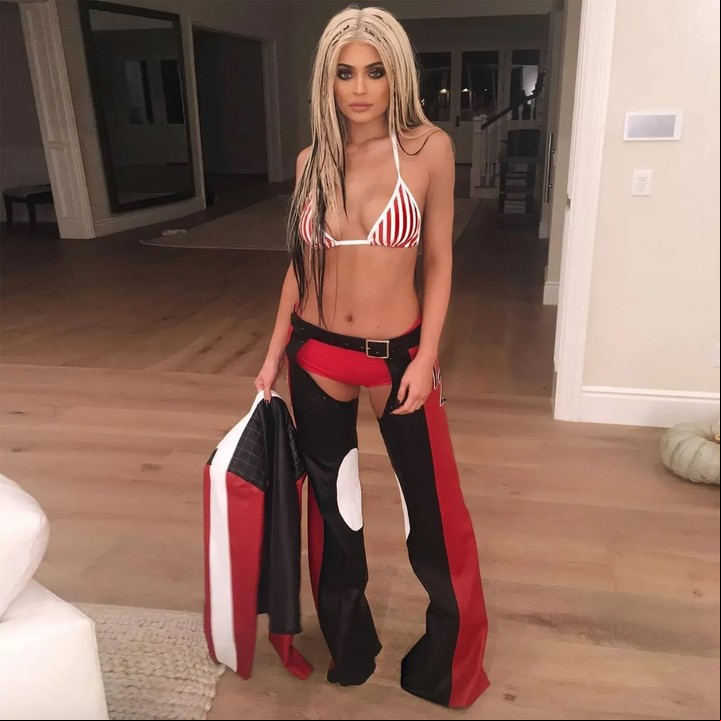 Kylie Jenner como Christina Aguilera. Foto: Instagram