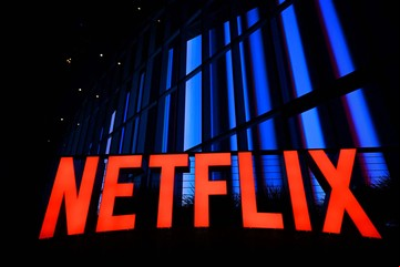 Netflix anunció que eliminará la función que cobraba un extra para compartir la cuenta