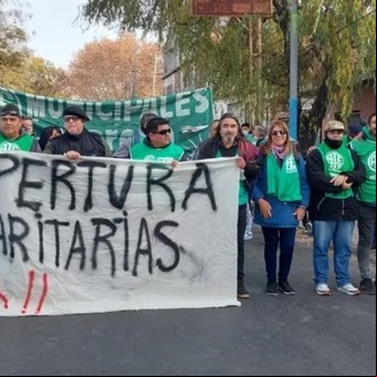 El piso salarial de Ganancias ya quedó desactualizado y los tributaristas piden que se ajuste todos los meses