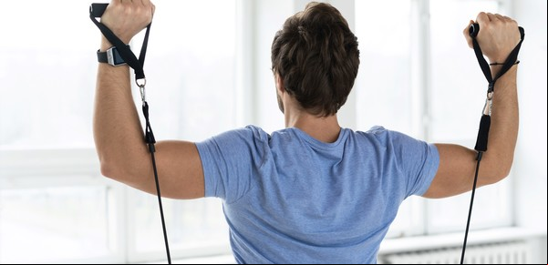 Entrenamiento de fuerza: guía simple para convertirlo en hábito y una rutina básica de 20 minutos