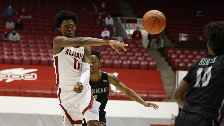 Joshua Primo solo jugó un año en la Universidad de Alabama antes de saltar a la NBA. Foto: Alabama Athletics.